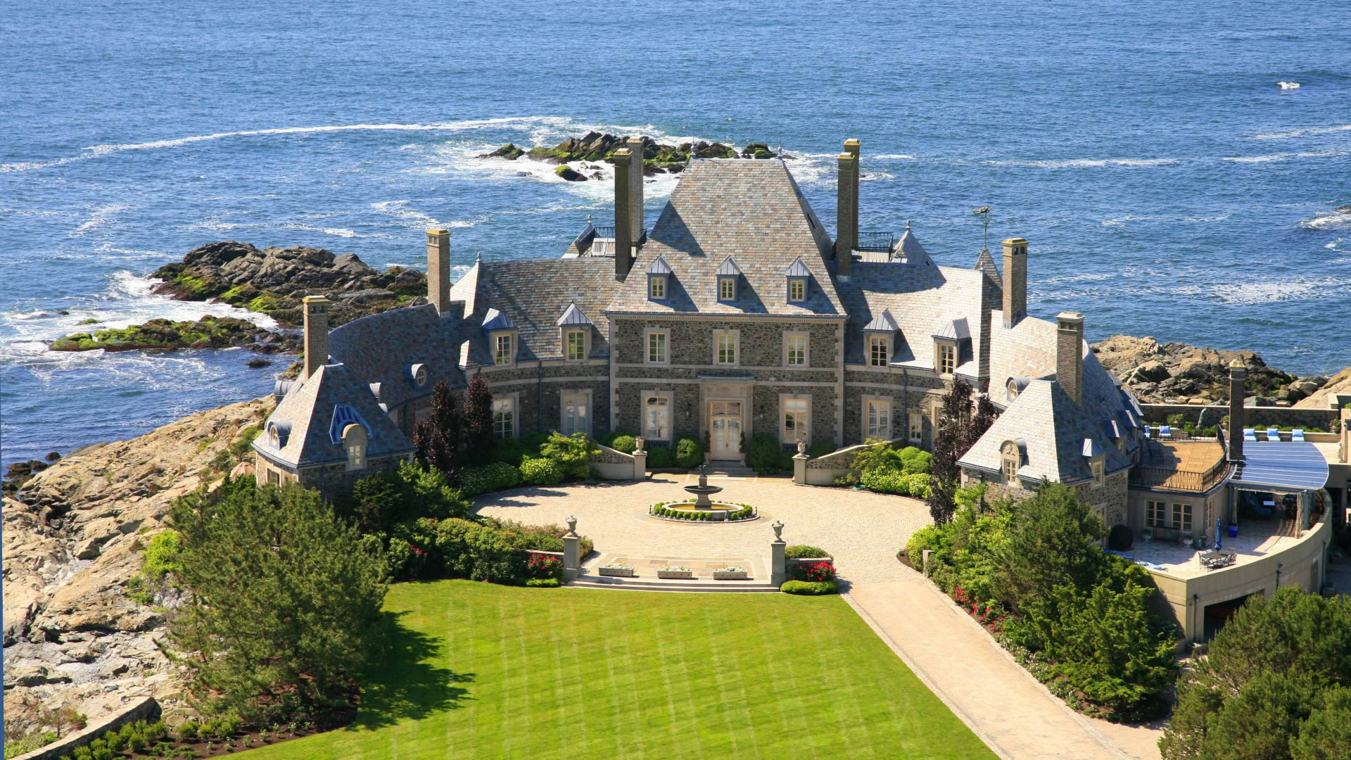 Jay Lenoโs $20 Million Newport Mansion Channels Great Gatsby Vibes