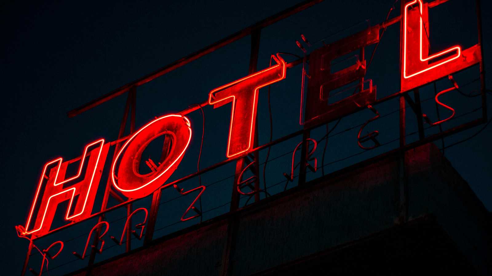 Red Flags That Scream Bad Hotel Experience