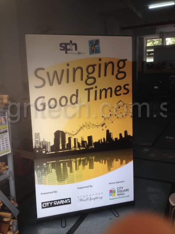 1.2 x 2m economy pull up banner 1.2 x 2m economy pull up banner