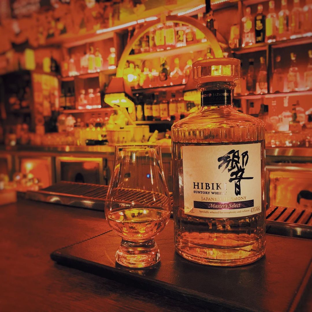 best whisky bars uncle mings