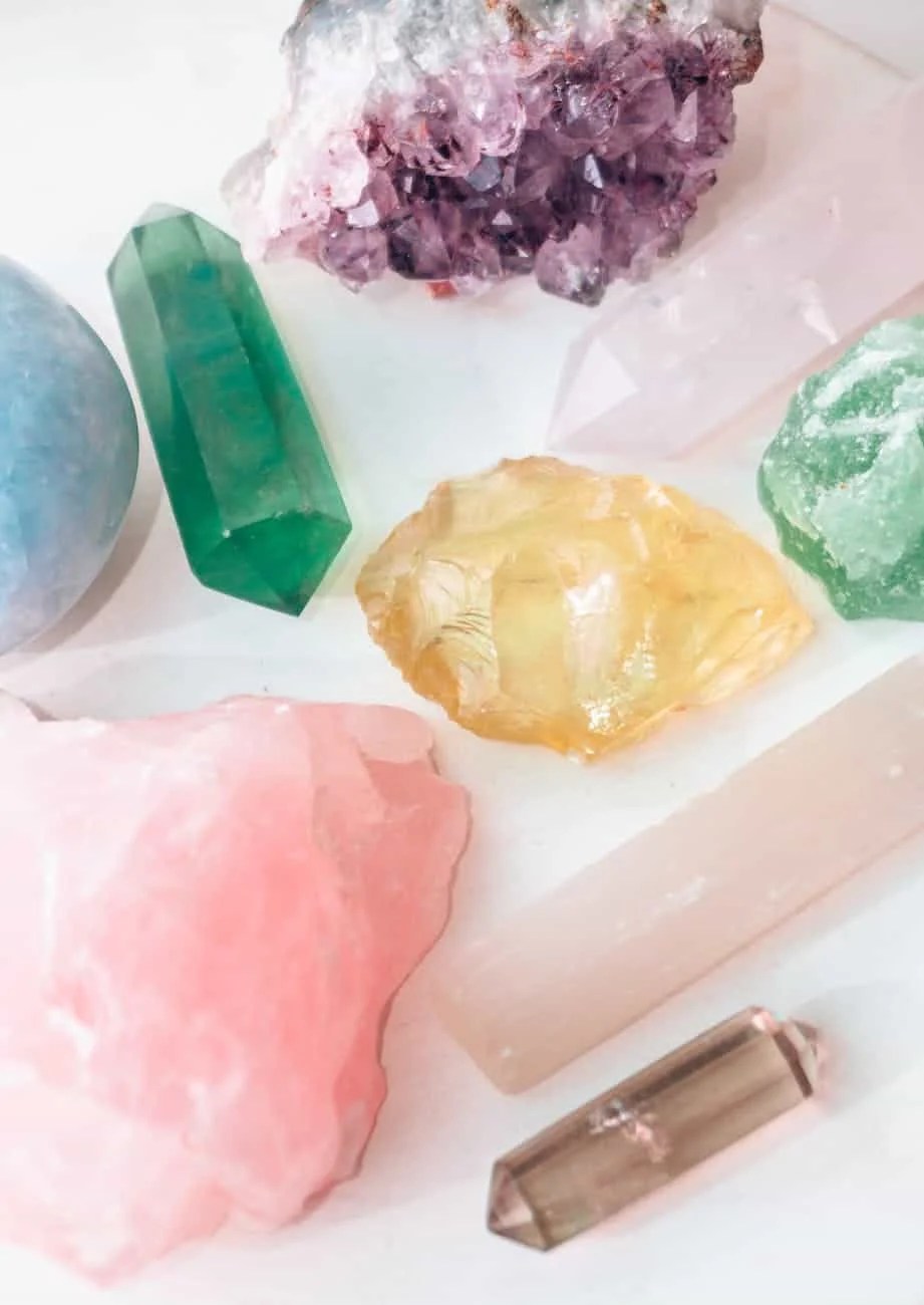 Crystals Meanings & Uses 2 different kinds of gemstones