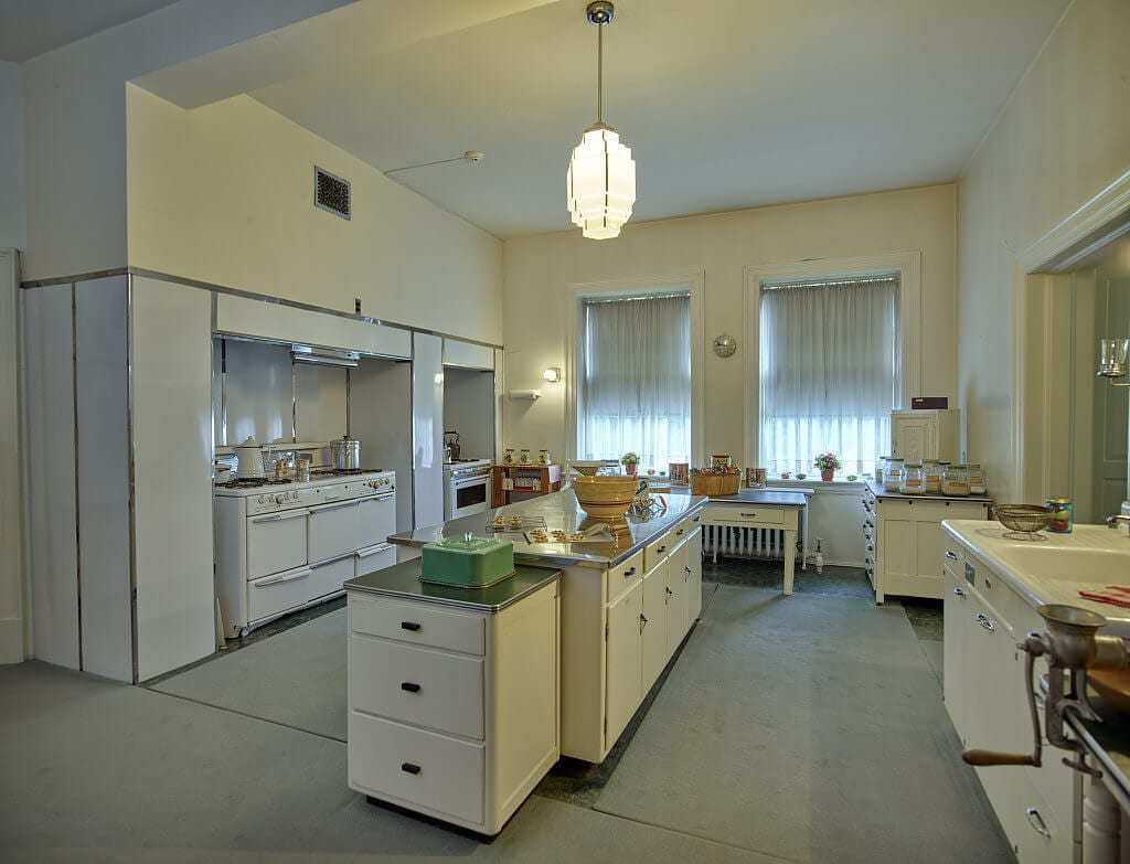 Kitchen Vintage kitchen interior at The History Museum with classic appliances and decor.
