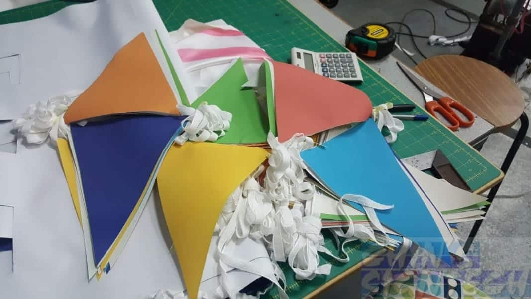 mutli colour buntings