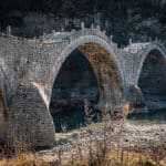 Reiseziele im Herbst, herbst - Reiseziele im Juli Steinbrücken von Epirus Reiseziele im Juli