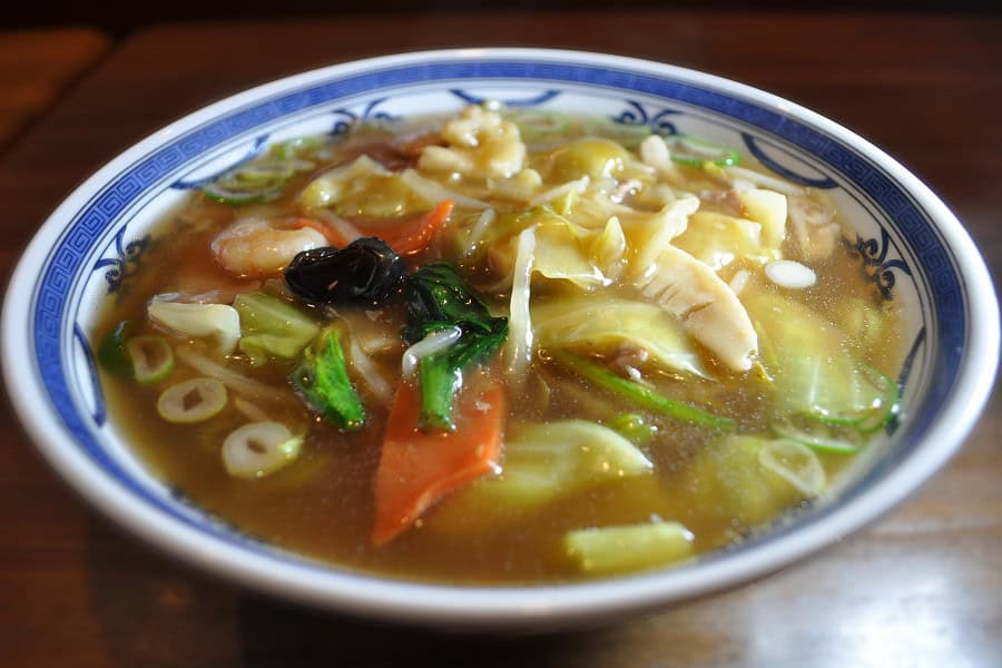 【中華レストラン とらの子】五目ラーメン(税込1,050円) 【中華レストラン とらの子】五目ラーメン(税込1,050円)