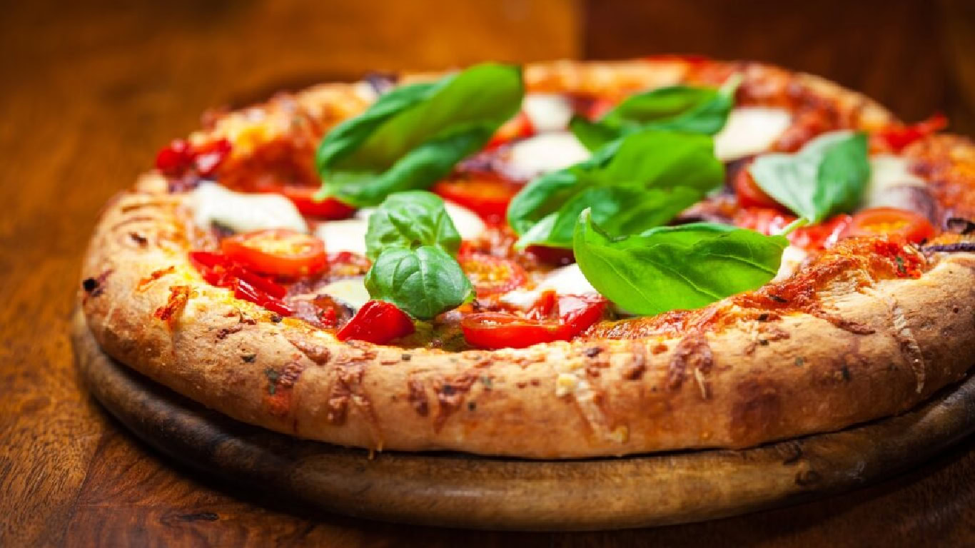 PSA: Sydney & Melbourneโs Best Pizzaiolos Are Slinging Free Slices For World Pizza Day Today