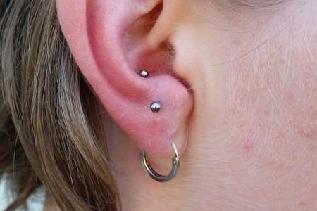 snug-piercing snug-piercing