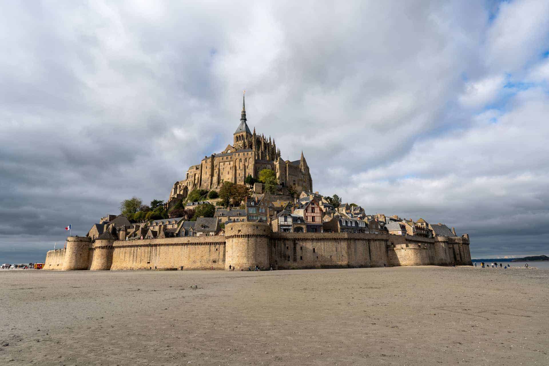 Le Mont-Saint-Michel Le Mont-Saint-Michel