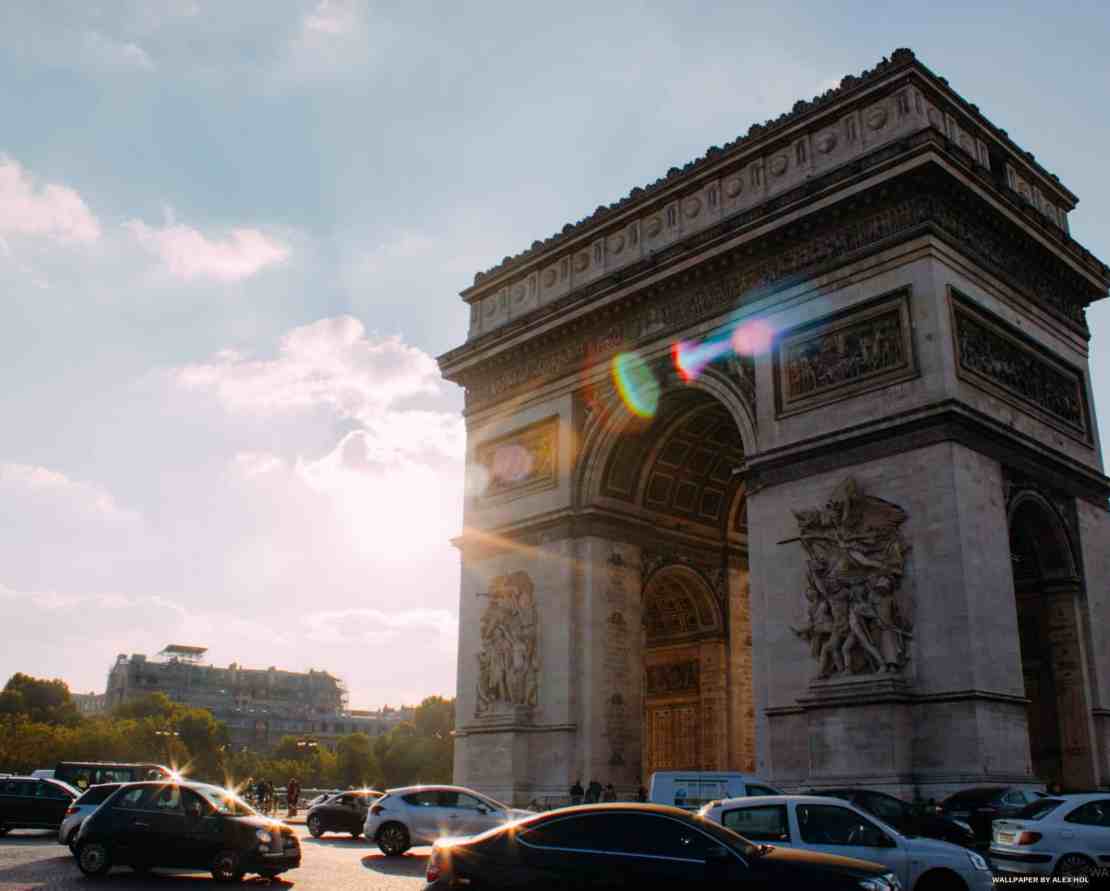 Arc De Triomphe (Day)