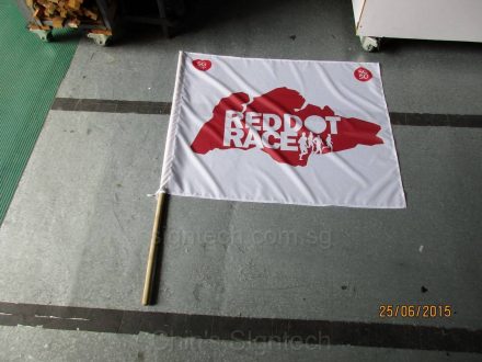 Reddot Race Flag with wooden pole