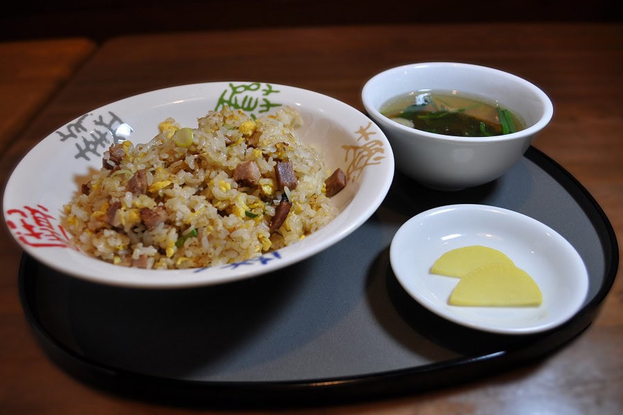 チャーハン(スープ付き)980円(税抜891円) チャーハン(スープ付き)980円(税抜891円)