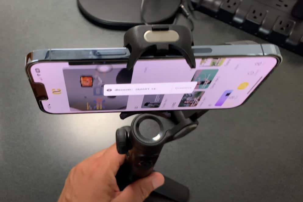 Aochuan Smart Xe – 3-Axis Foldable Smartphone Gimbal