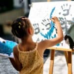 Arta în mișcare: teme clasice, viziuni noi. Curs complet de arte plastice pentru copii 7–12 ani InArtArena