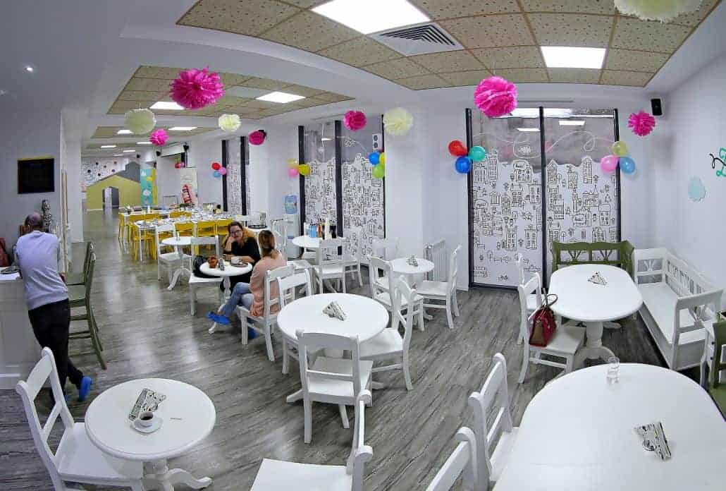 zarva club locatii petreceri copii locatii tematice sala mese