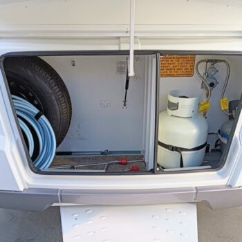 3866 Adria Altea 402PH-33