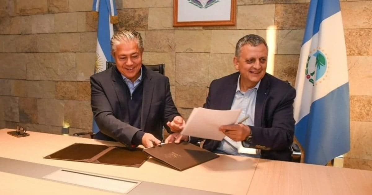 Figueroa y Marín firmaron el acuerdo de GNL: estabilidad fiscal por 30 años y 175 millones para Vaca Muerta - imagen