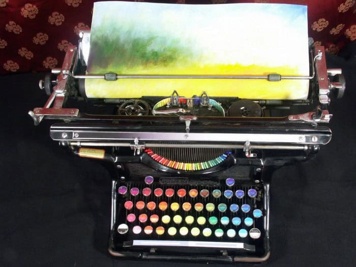 Chromatic-Typewriter-1