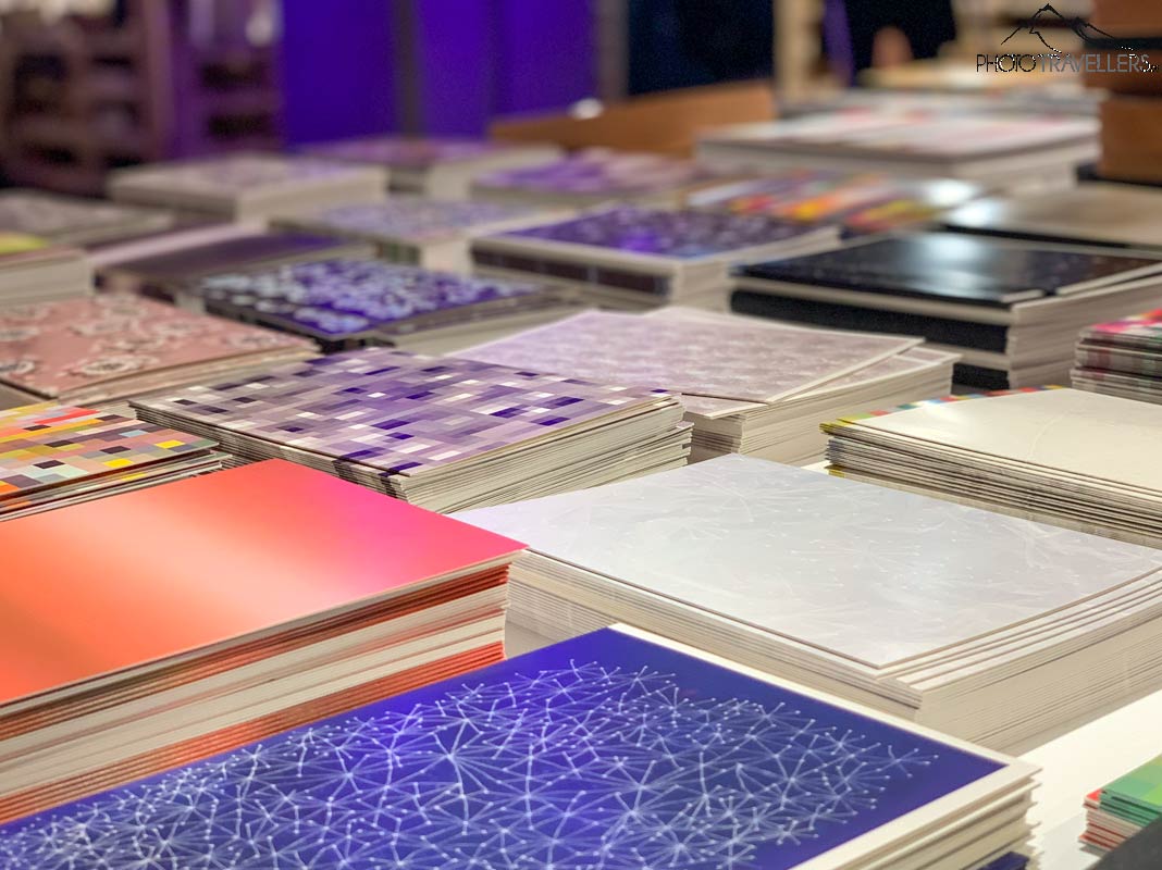 Karten auf dem Designmarkt