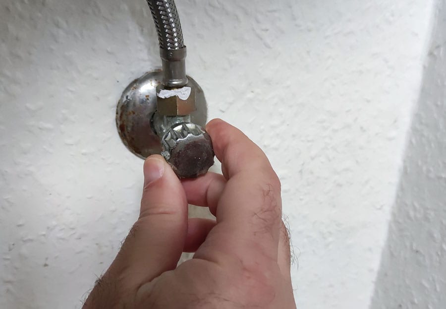 Eckventil schließen