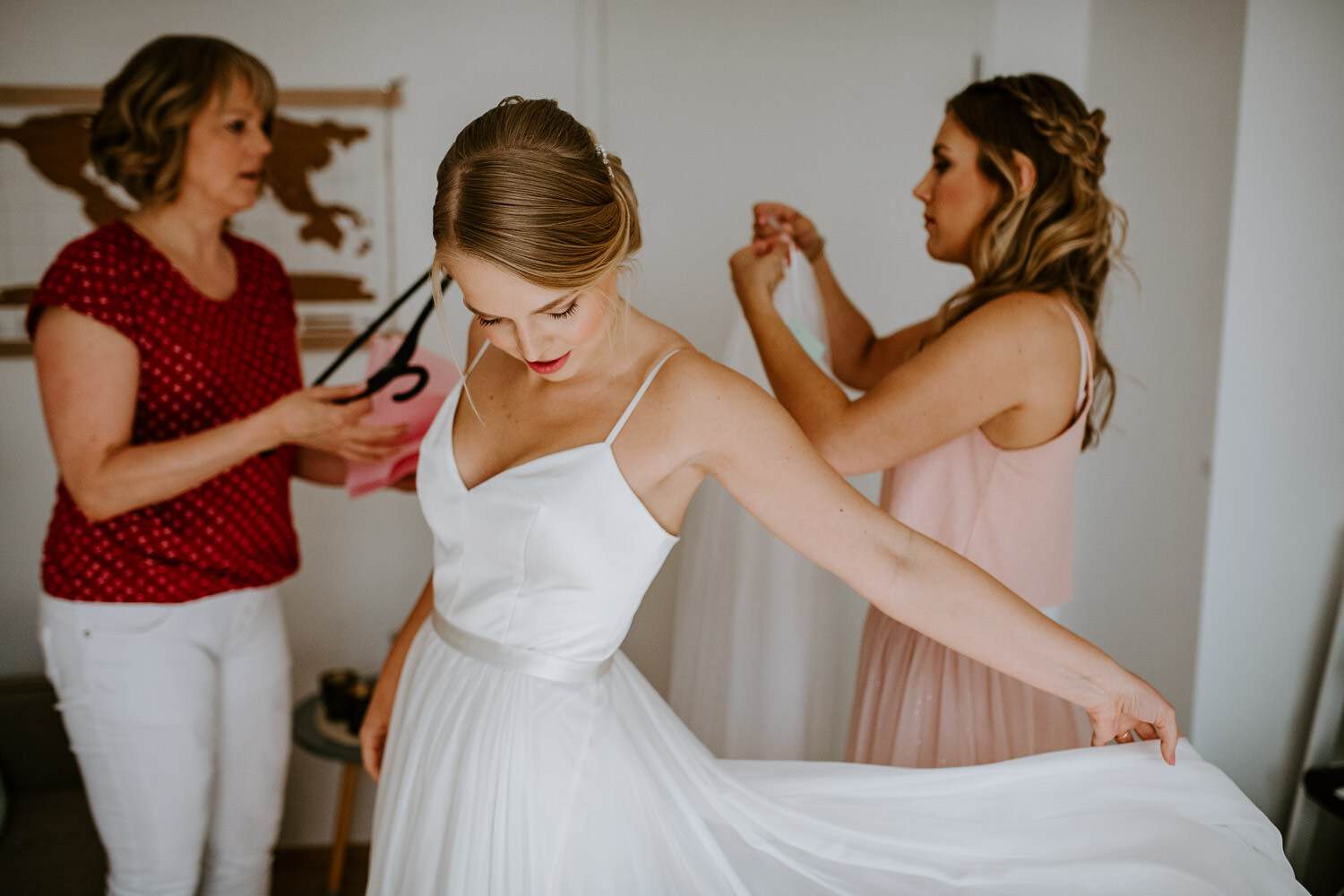 008 DSC 5693 Hochzeitsfotograf Köln Hochzeit NRW Hausboot Düsseldorf Boho Vintage Hippie Elopement Vera Prinz 008 DSC 5693 Hochzeitsfotograf Köln Hochzeit NRW Hausboot Düsseldorf Boho Vintage Hippie Elopement Vera Prinz