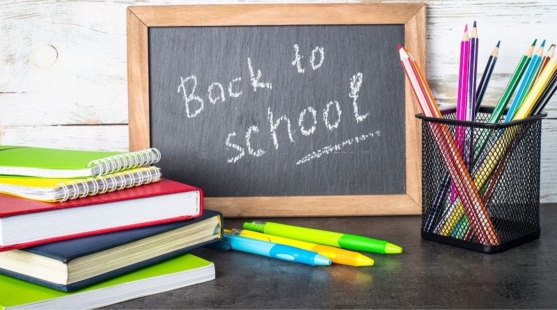 2022 Back-to-School Gift Ideas and Buying Guide Page / Back to school framed chalkboard, pens and books