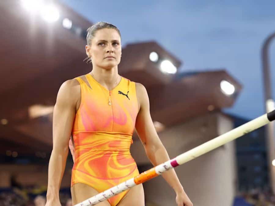 It’s-four-in the-morning-and-Zurich-is-calling-A-Column-by-Len-Johnson Awake at 4am, I tuned into Zurich’s Diamond League live stream, only to face streaming issues and unpredictable weather, yet the thrill of athletics remained.