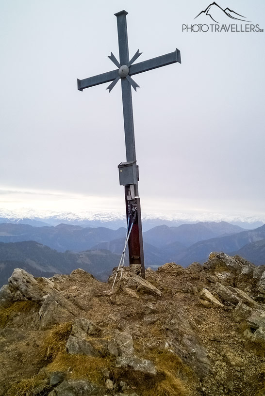 Das Gipfelkreuz vom Großen Traithen