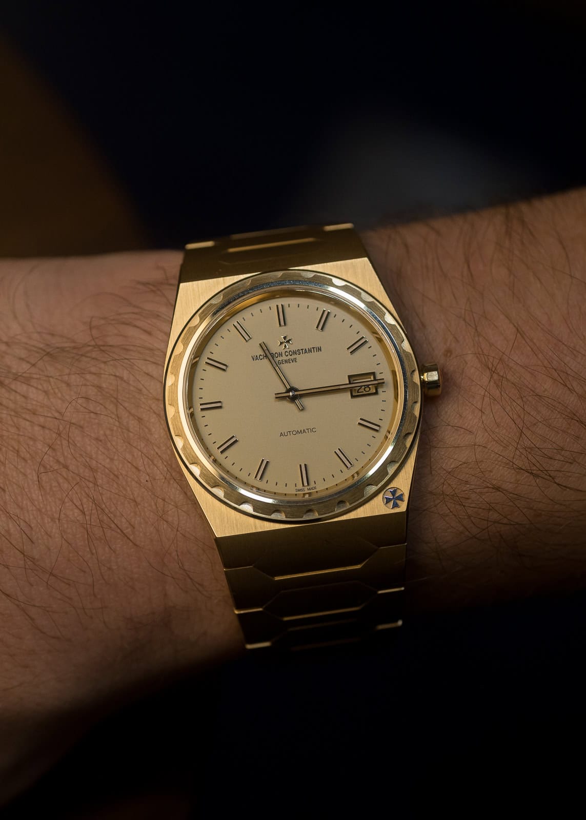 VACHERON CONSTANTIN 222 Wrist Shot