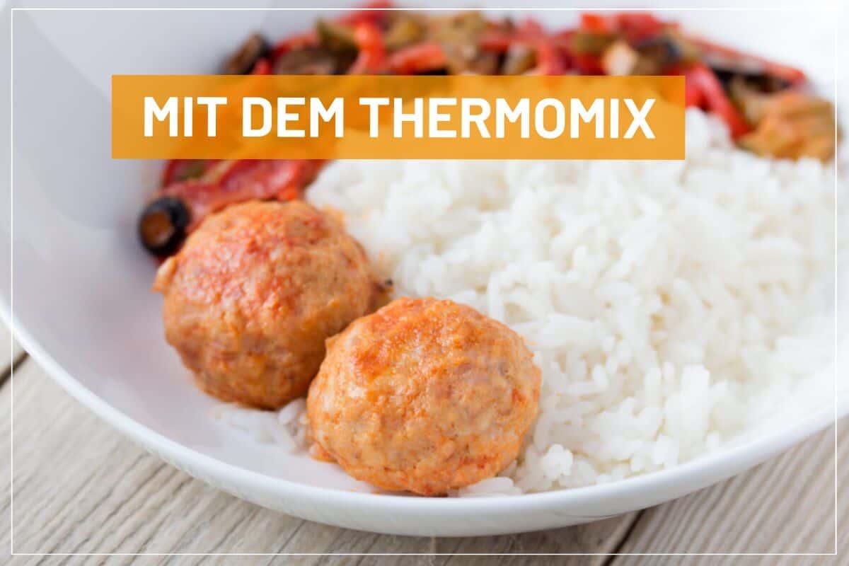Hackbällchen, Reis und Ratatouillegemüse zubereitet mit dem Thermomix ALL-in-ONE