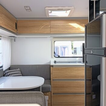 3866 Adria Altea 402PH-12