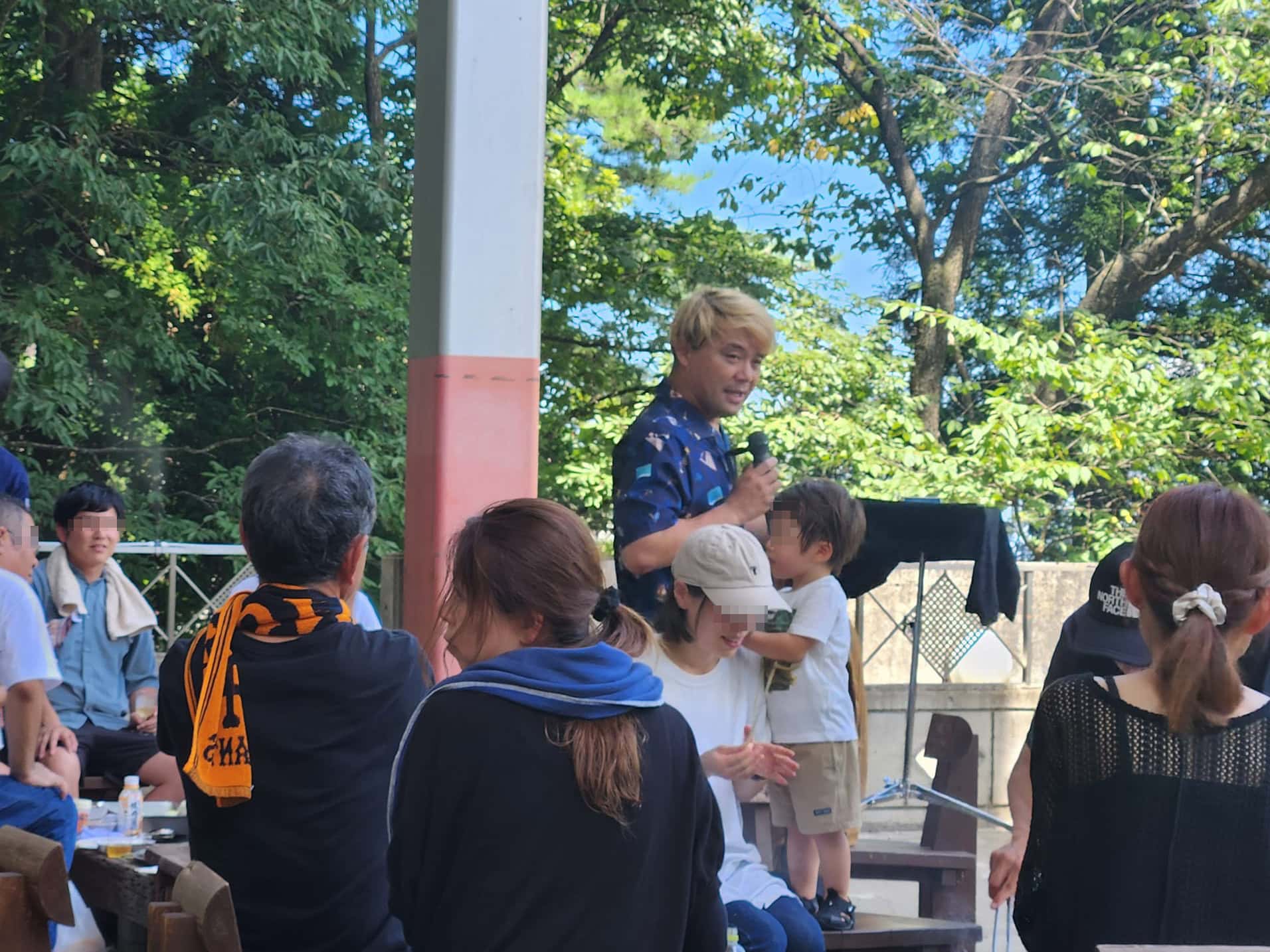 某銀行様の企画に出演☆大胆なミスディレクションを使うマジック 1 大胆なミスディレクションを使うマジック