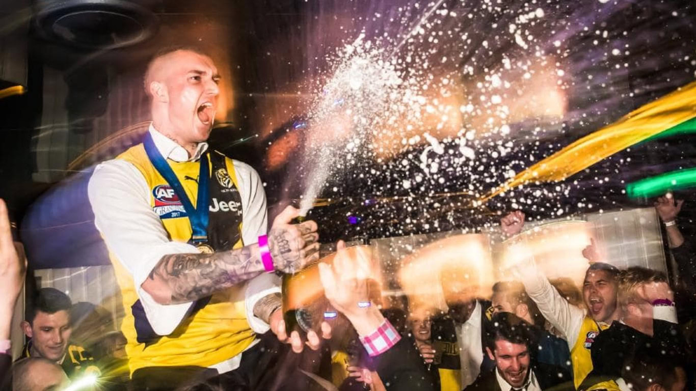 AFLโs Round 15 Fixture Is Bloody Wild (And Could Be The Best In Years)