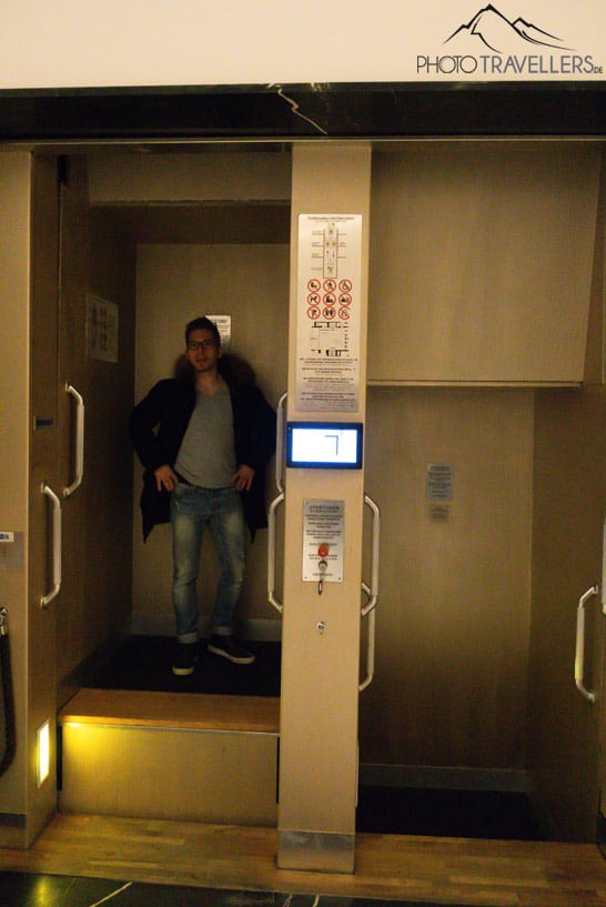 Der Paternoster im Flemings Hotel