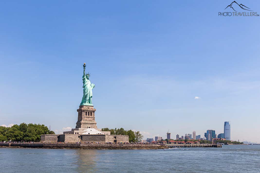 Die Freiheitsstatue in New York auf Libery Island