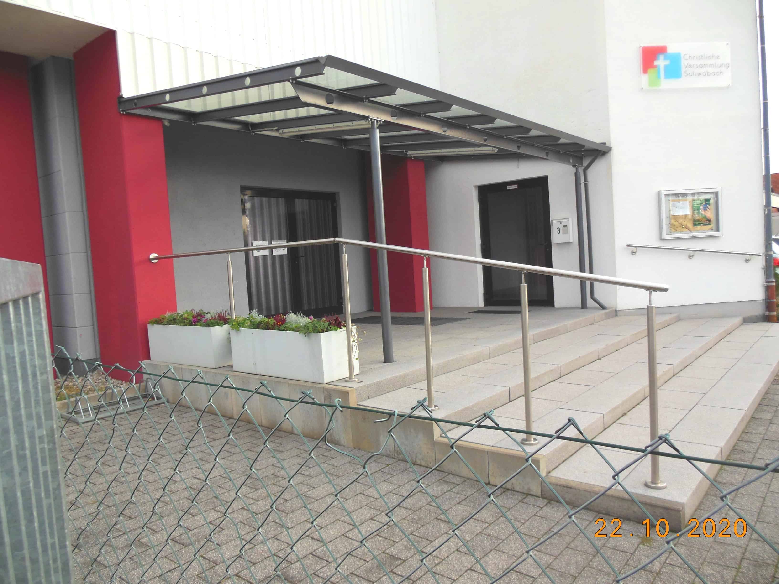 Eingangsüberdachung