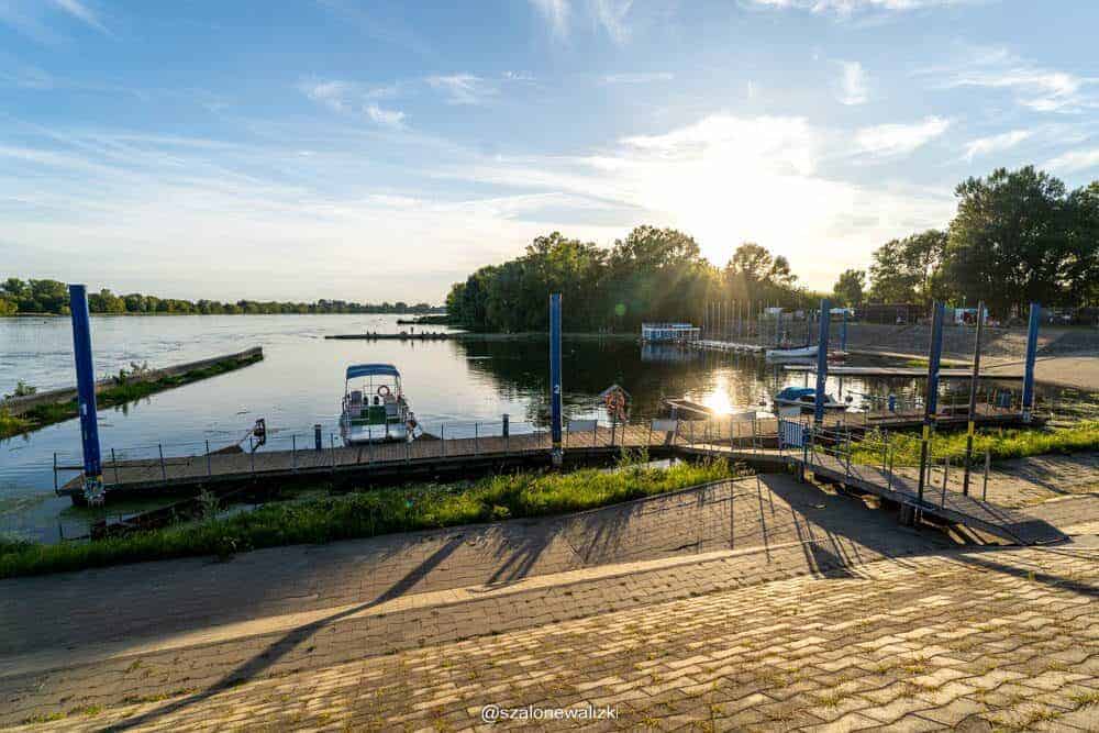 przystań jachtowa toruń