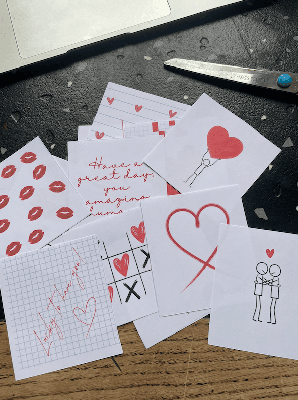 Liebesbotschaften als Zettel ausschneiden und schon gehts los mit den Love-Vibes