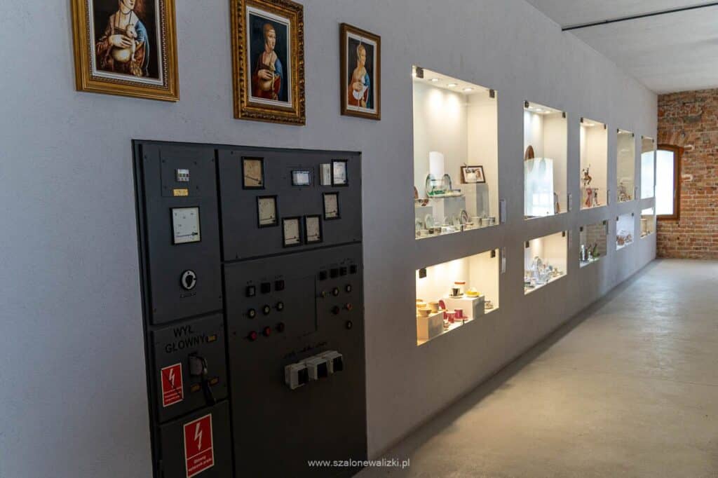 porcelana z ćmielowa