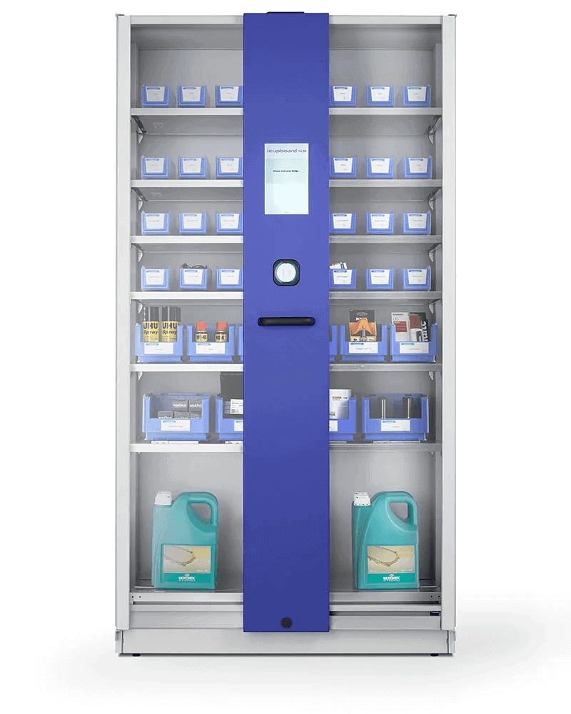 i.cupboard mit gefüllten, blauen Sichtlagerboxen