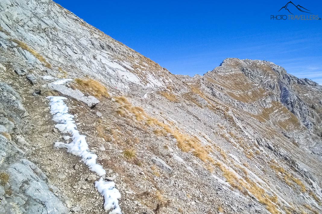 Der Wanderweg zum Daniel führt durch felsiges Gelände