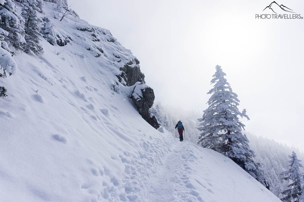 Wanderweg im Schnee