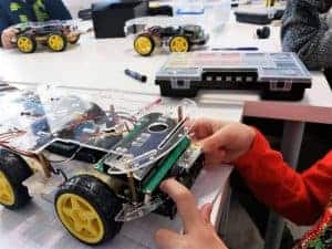 56775664_315245609163162_50802698538188800_n