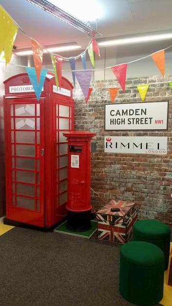 Rimmel London Telephone Booth Rimmel London Telephone Booth
