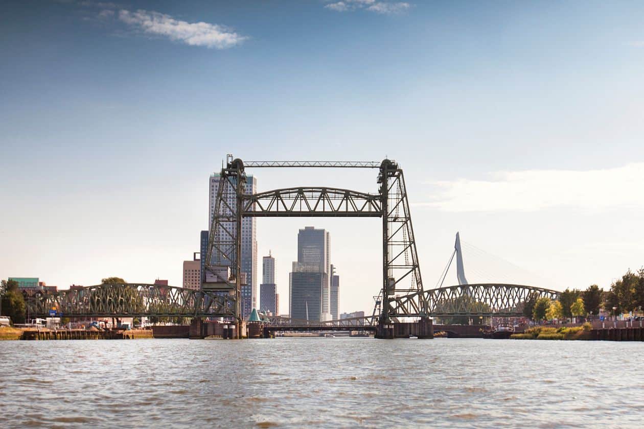 Jeff Bezos Superyacht Bridge 2