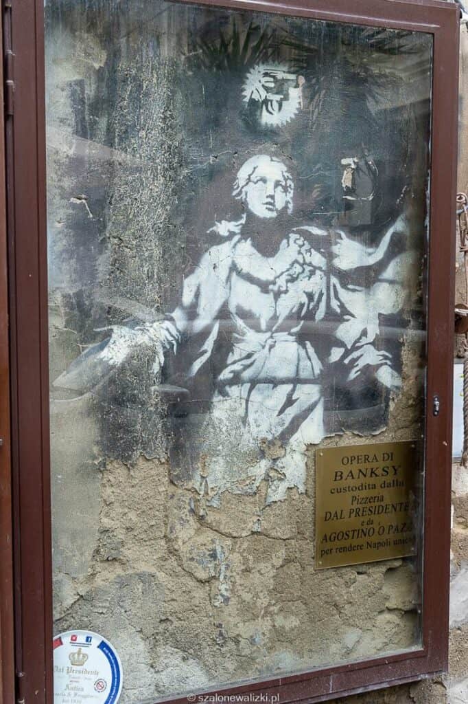 banksy Madonna con Pistola)