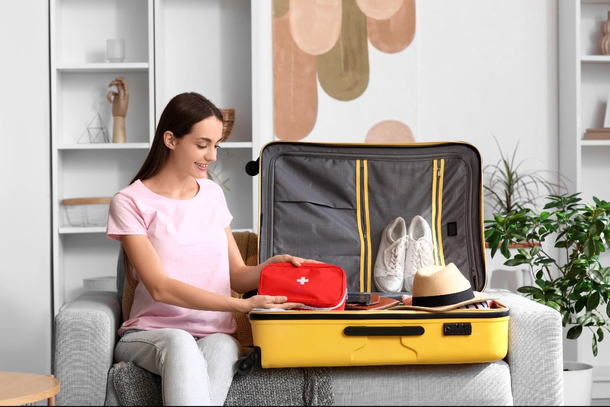 how to pack toiletries for travel