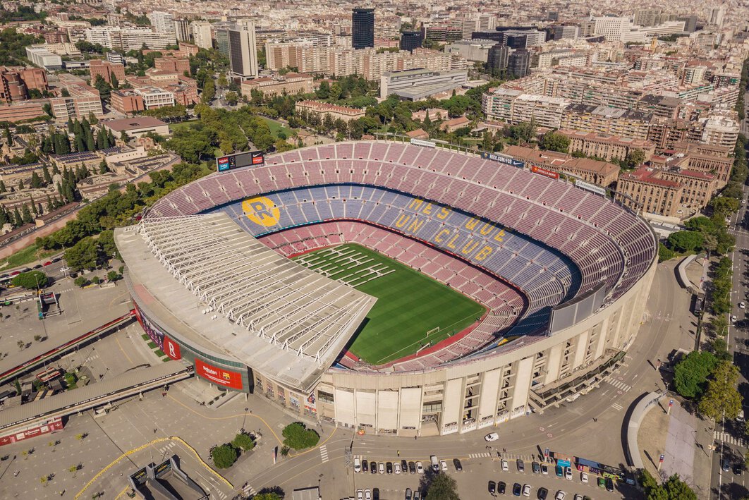 Camp Nou  ein Stadion erfindet sich neu  bauredakteur.de