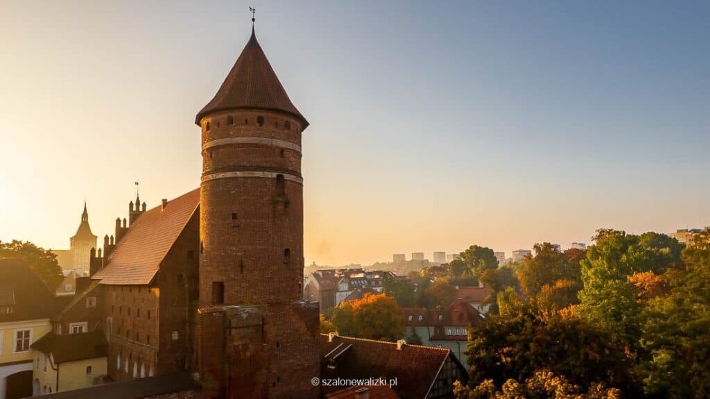 zamki gotyckie na Warmii i Mazurach