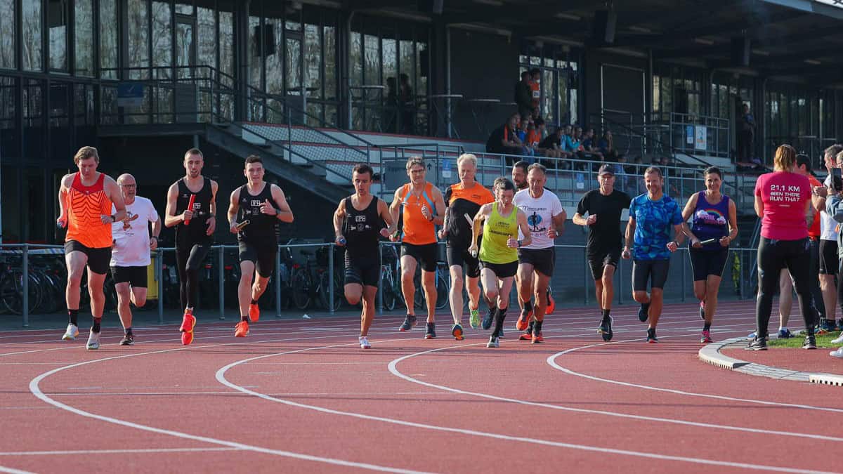 lopers estafette clubkampioenschappen 16 bij 9
