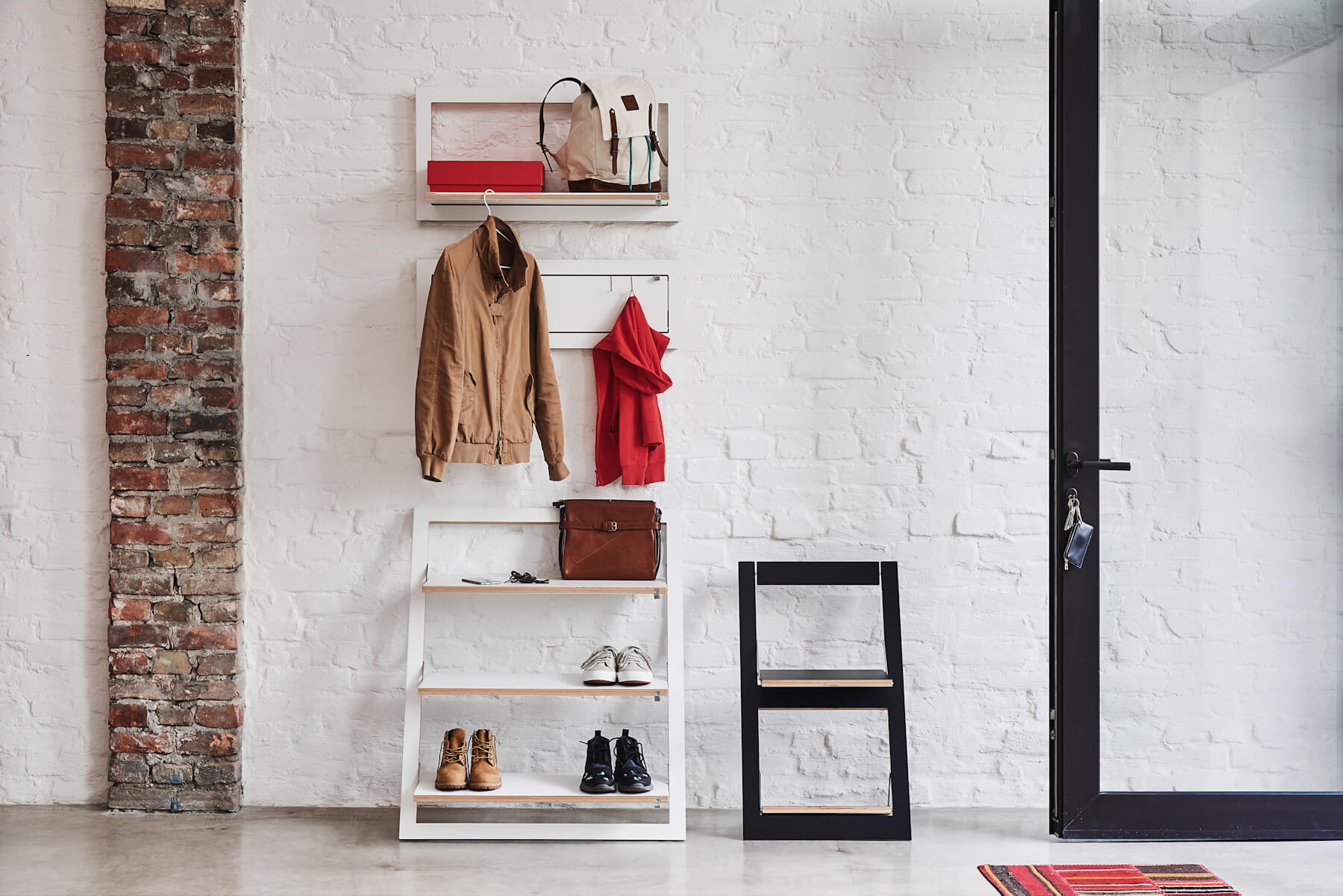 Fläpps Box Sekretär-in 80x50x20 | Klappbarer Wandschreibtisch mit viel Stauraum